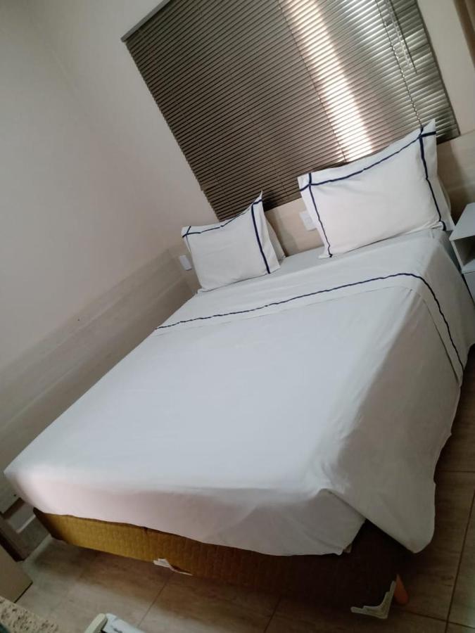 Leme Plaza Hotel Экстерьер фото