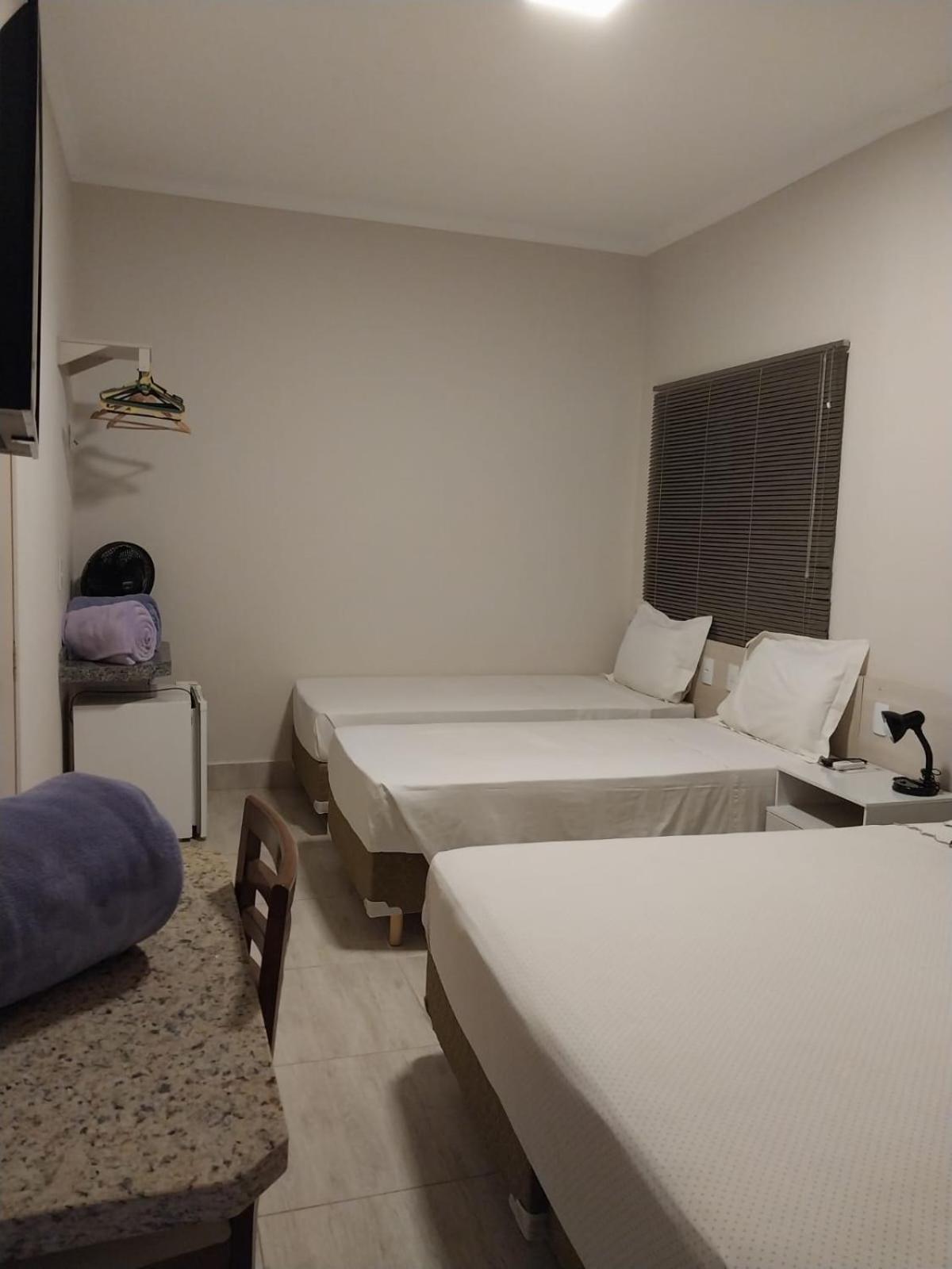 Leme Plaza Hotel Экстерьер фото
