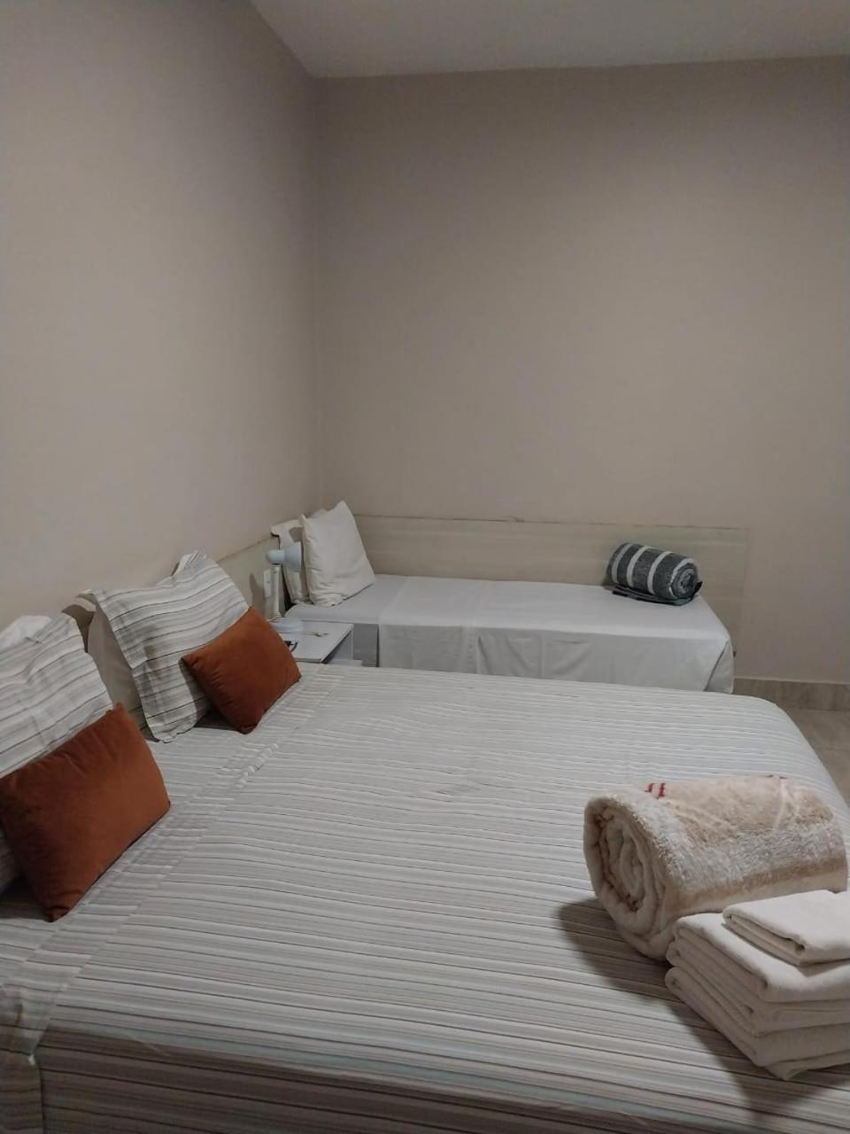 Leme Plaza Hotel Экстерьер фото