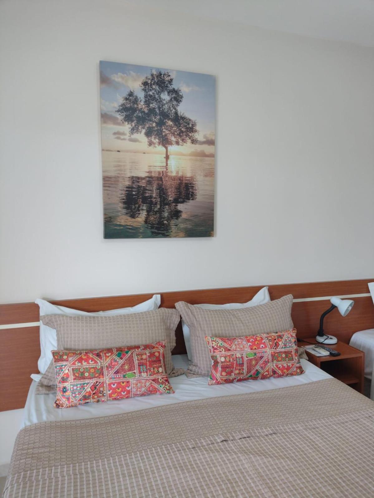 Leme Plaza Hotel Экстерьер фото