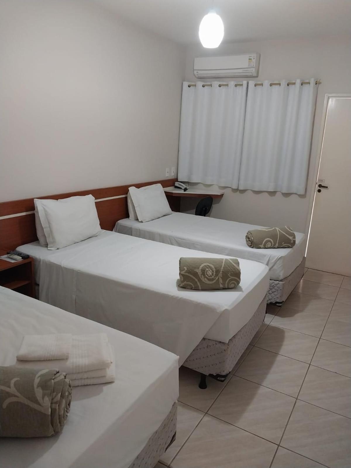 Leme Plaza Hotel Экстерьер фото